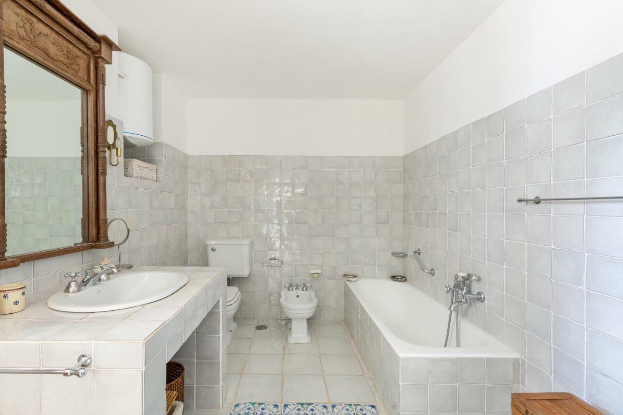 Trullo Il Karrubo Villa Ostuni Luaran gambar